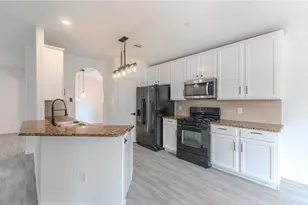 138 Bryce Branch Cir, The Woodlands, TX 77382 - Photo 14