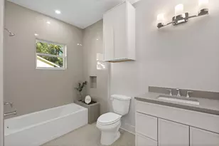 1011 W Cottage St, Houston, TX 77009 - Photo 30