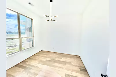 15722 N Tower Circle, Santa Fe, TX 77517 - Photo 12