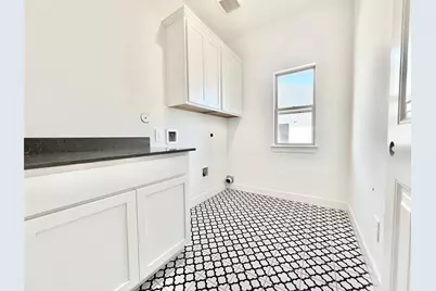 15722 N Tower Circle, Santa Fe, TX 77517 - Photo 14