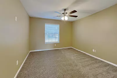 2807 Burgess Hill Court, Pearland, TX 77584 - Photo 10