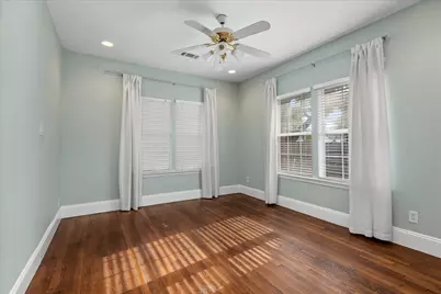 5022 Lindsay Street, Houston, TX 77023 - Photo 14