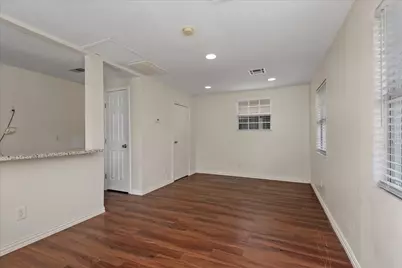 5022 Lindsay Street, Houston, TX 77023 - Photo 16