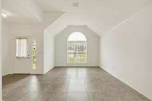 8818 Driftstone Dr, Spring, TX 77379 - Photo 10