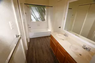 10031 Red Wolf Ln, Houston, TX 77064 - Photo 8