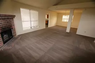 10031 Red Wolf Ln, Houston, TX 77064 - Photo 2
