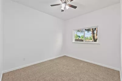 617 Prairie Ln, Angleton, TX 77515 - Photo 8