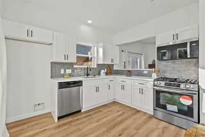 617 Prairie Ln, Angleton, TX 77515 - Photo 12