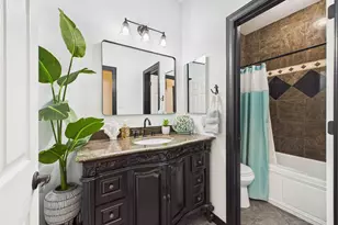 203 Las Brisas St, Kemah, TX 77565 - Photo 34