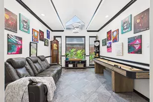 203 Las Brisas St, Kemah, TX 77565 - Photo 4