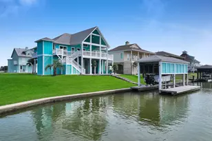 2005 & 2009 Laguna Harbor Cove Blvd, Port Bolivar, TX 77650 - Photo 1