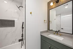 8009 Cora St, Houston, TX 77088 - Photo 12
