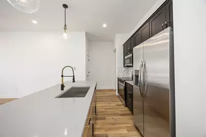 8009 Cora Street, Houston, TX 77088 - Photo 10