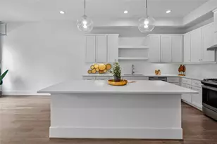 1745 Ojeman Point Ln, Houston, TX 77055 - Photo 6