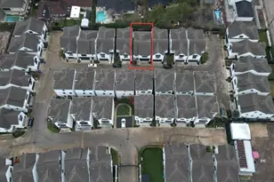 1745 Ojeman Point Ln, Houston, TX 77055 - Photo 42