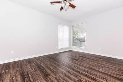 4400 Memorial Drive #32-3231, Houston, TX 77007 - Photo 16