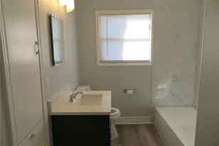 1103 Jocelyn St, Houston, TX 77023 - Photo 18