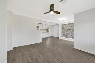 307 Midway Dr, Baytown, TX 77521 - Photo 4