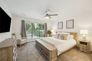 89 Towering Pines Dr, The Woodlands, TX 77381 - Photo 12