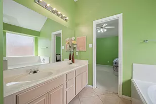5934 Brenwood Gln Trl, Katy, TX 77449 - Photo 8