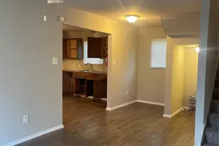 5313 Carmen St, Houston, TX 77033 - Photo 6