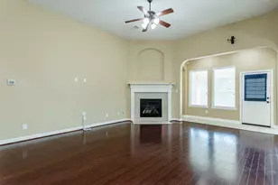 7810 Deep Green Dr, Rosenberg, TX 77469 - Photo 8