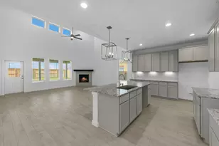 77 Shining Pt Dr, Waller, TX 77484 - Photo 4