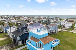 13649 Pirates Beach Blvd, Galveston, TX 77554 - Photo 2