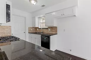 3702 St William Ln, Houston, TX 77084 - Photo 6