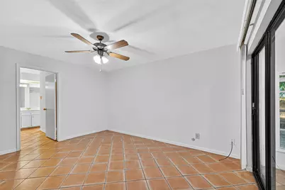 812 Fleetwood Place Drive, Houston, TX 77079 - Photo 32