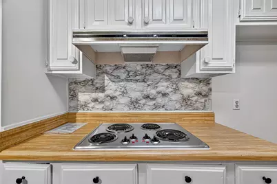 812 Fleetwood Place Drive, Houston, TX 77079 - Photo 18