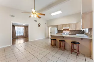 7527 Dearborn St, Houston, TX 77055 - Photo 12
