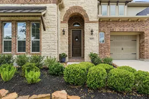 31407 Falling Cedar Ct, Spring, TX 77386 - Photo 2