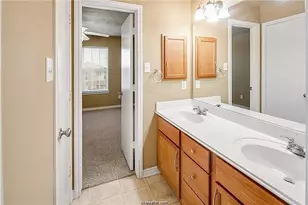 4053 Southern Trace Dr, College Station, TX 77845 - Photo 16