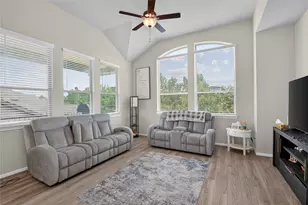 16207 Northern Cardinal Ln, Cypress, TX 77433 - Photo 22
