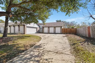 3227 Boxelder Dr, Houston, TX 77082 - Photo 2