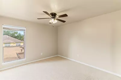 57 S Bachelor Button, Lake Jackson, TX 77566 - Photo 20