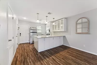 424 15th Street #106, Galveston, TX 77550 - Photo 8