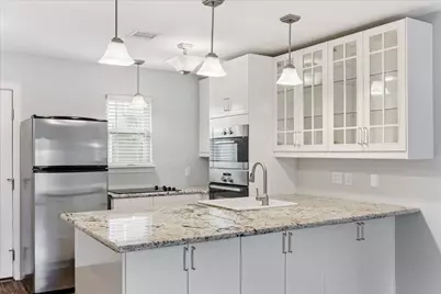 424 15th Street #106, Galveston, TX 77550 - Photo 10