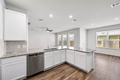 22119 Sovereign Heights Lane Lane, Houston, TX 77073 - Photo 8
