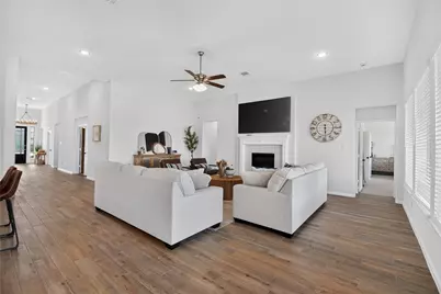 7703 Chacon Place, Mont Belvieu, TX 77523 - Photo 16