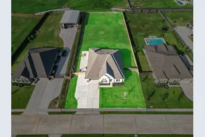 7703 Chacon Place, Mont Belvieu, TX 77523 - Photo 44
