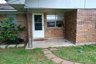 340 West Dr, New Waverly, TX 77358 - Photo 2