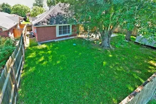 3627 Timothy Ln, Richmond, TX 77406 - Photo 10