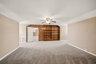 9719 I 10 Frontage Rd, Sealy, TX 77474 - Photo 18