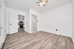 602 Massey Tompkins Rd, Baytown, TX 77521 - Photo 6