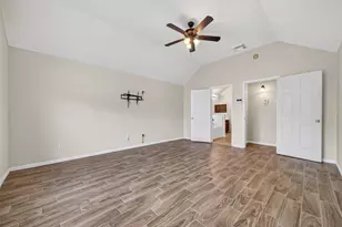 9127 N Ferndale Pl Dr, Houston, TX 77064 - Photo 14