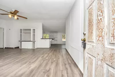 50 S Oak Dr, Cleveland, TX 77328 - Photo 6