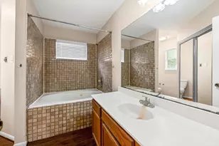 7823 Eastern Bluebird Dr, Humble, TX 77396 - Photo 10