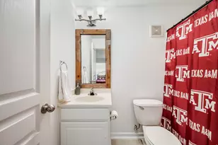 1725 Harvey Mitchell Pkwy S, College Station, TX 77840 - Photo 10